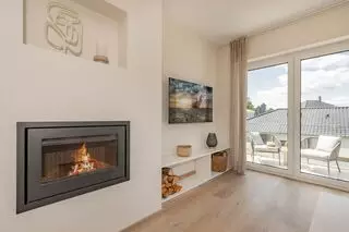 Kamin-/Ofen